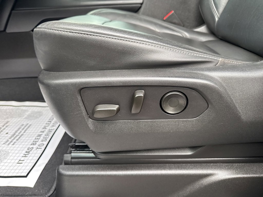 Used 2021 Chevrolet Tahoe Z71 image 18