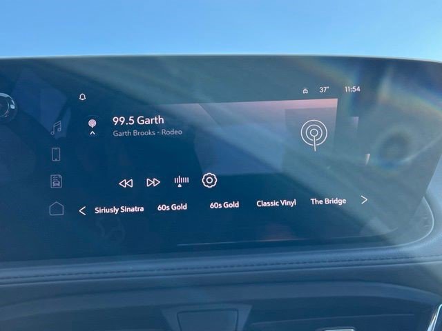 Certified 2024 Buick Encore GX Sport Touring w/ Comfort Package FWD image 23