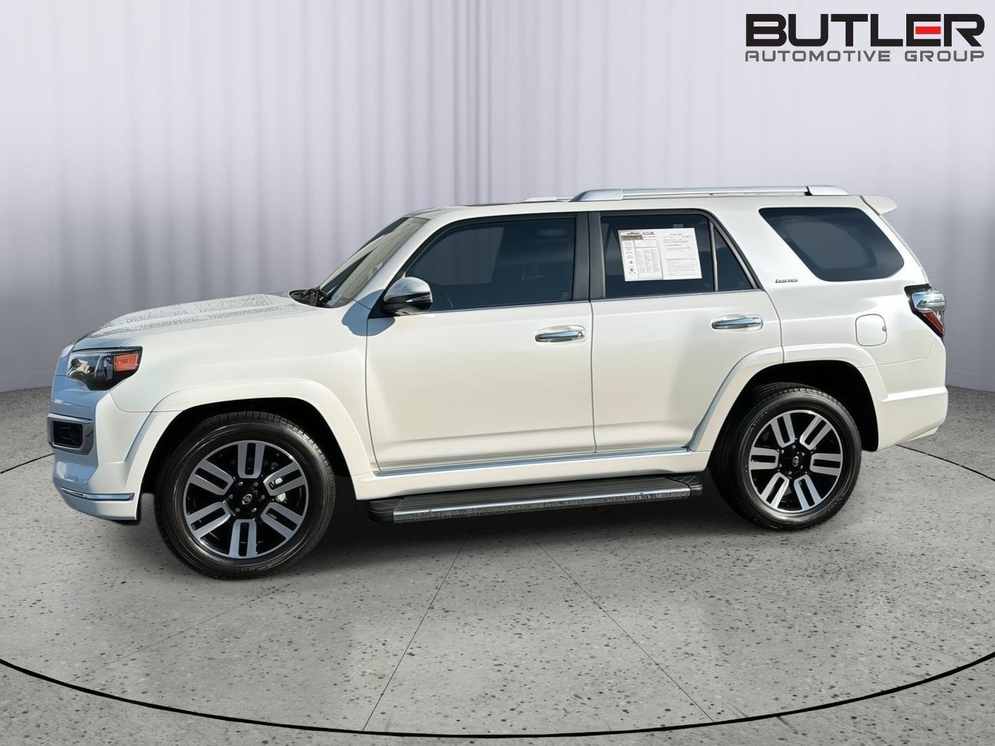 Used 2021 Toyota 4Runner Limited RWD image 3