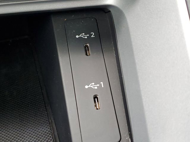 Used 2022 Audi Q3 2.0T Premium Plus w/ Premium Plus Package image 21