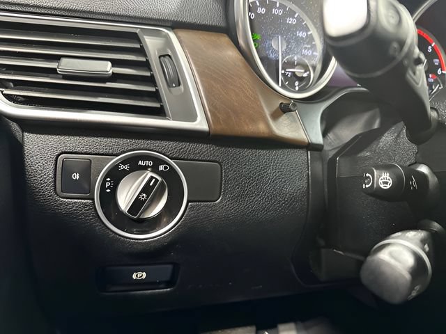 Used 2015 Mercedes-Benz ML 250 BlueTEC 4MATIC image 16
