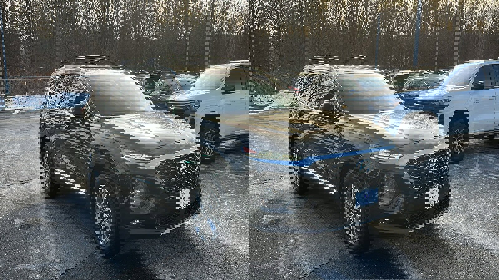 Used 2020 Hyundai Santa Fe SEL w/ Convenience Package image 3