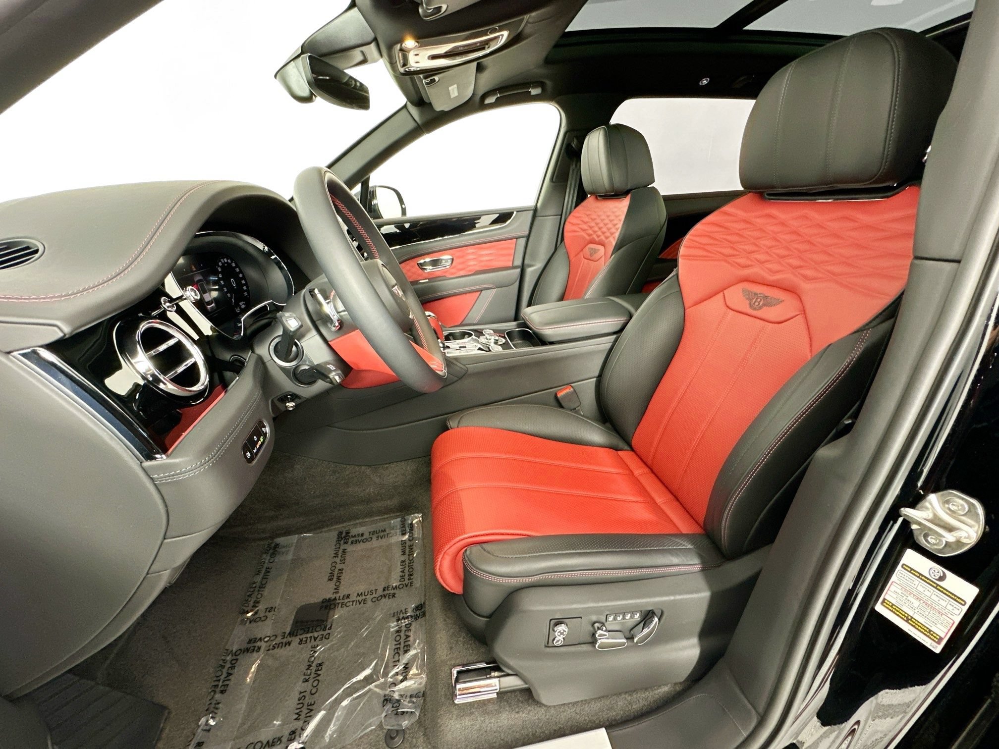 Certified 2024 Bentley Bentayga Extended Wheelbase AWD/4WD image 21