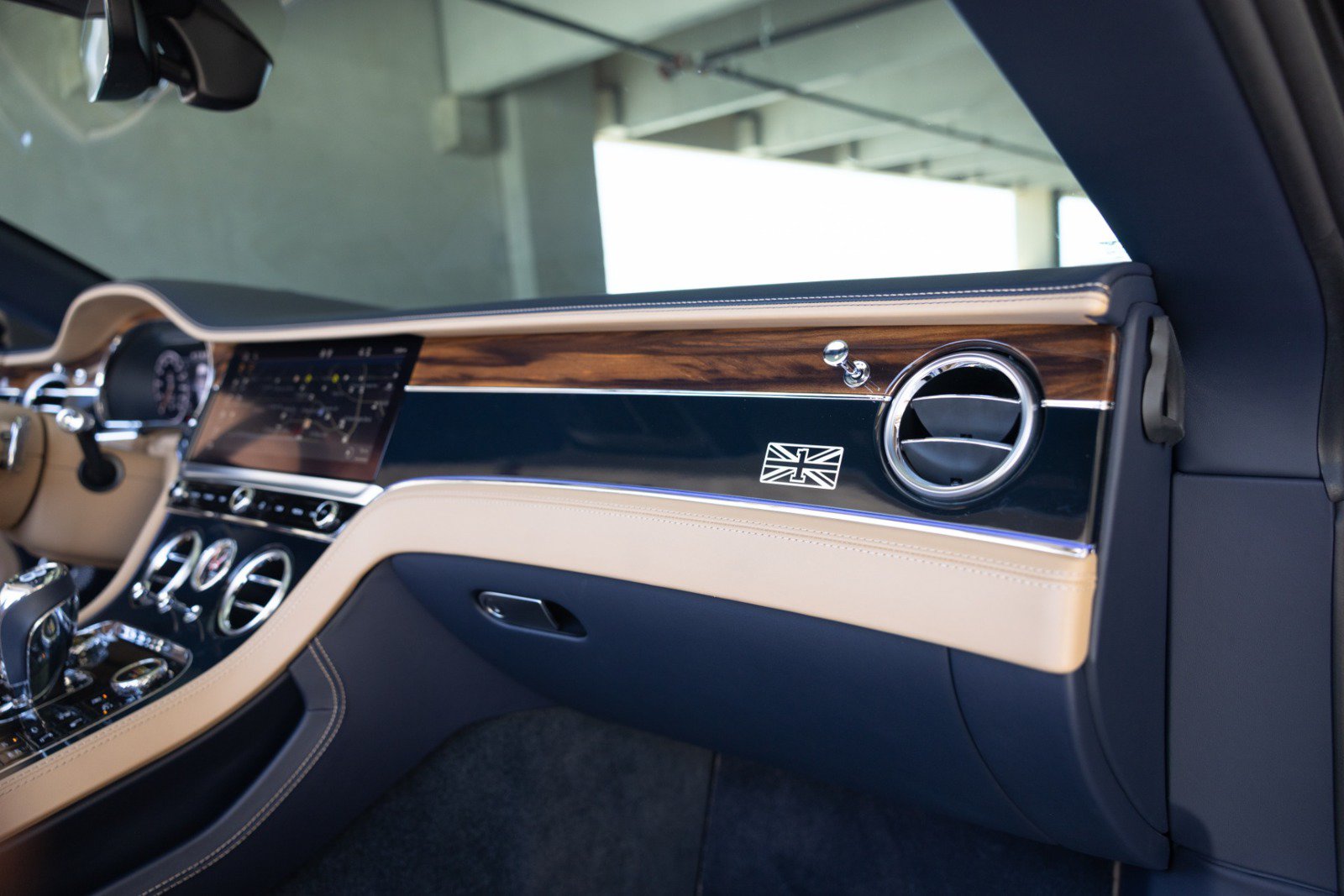 Used 2020 Bentley Continental GT V8 AWD/4WD image 56