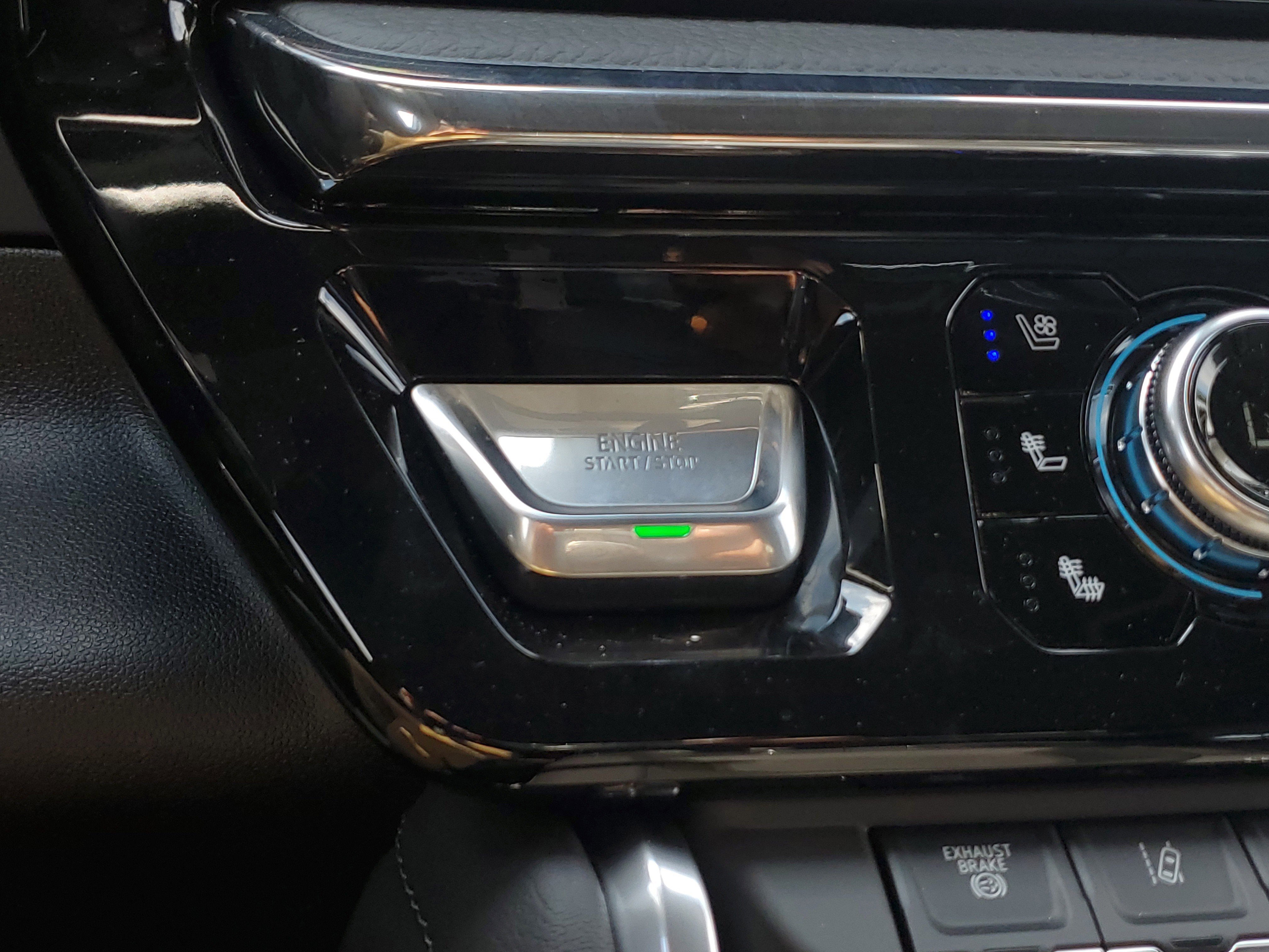 New 2025 GMC Sierra 2500 Denali image 30