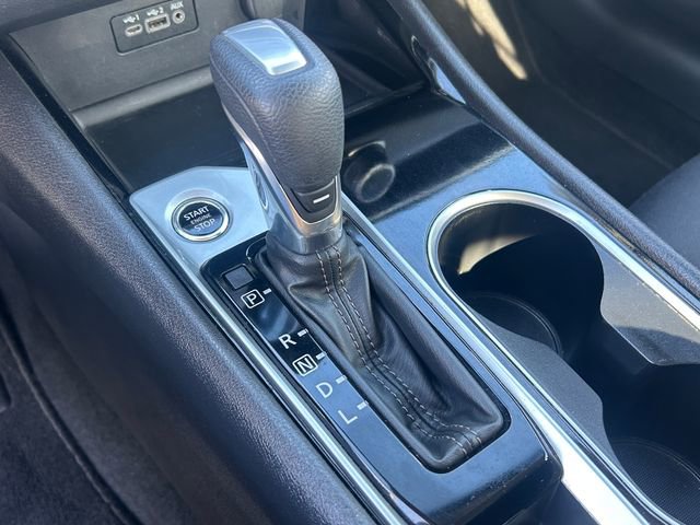 Used 2024 Nissan Altima 2.5 SV FWD image 17
