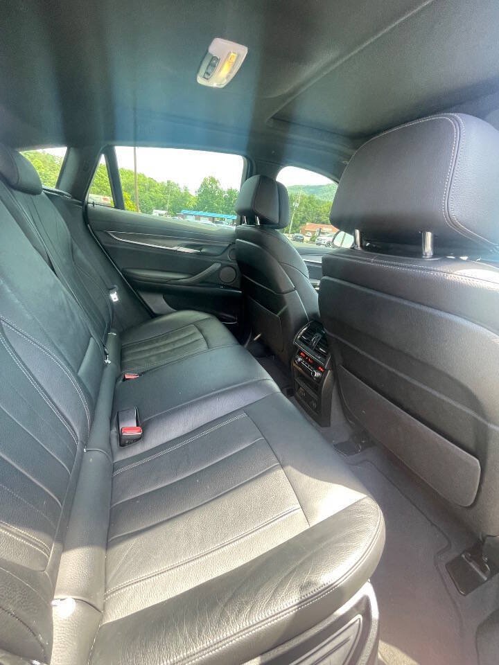Used 2018 BMW X6 sDrive35i RWD image 16