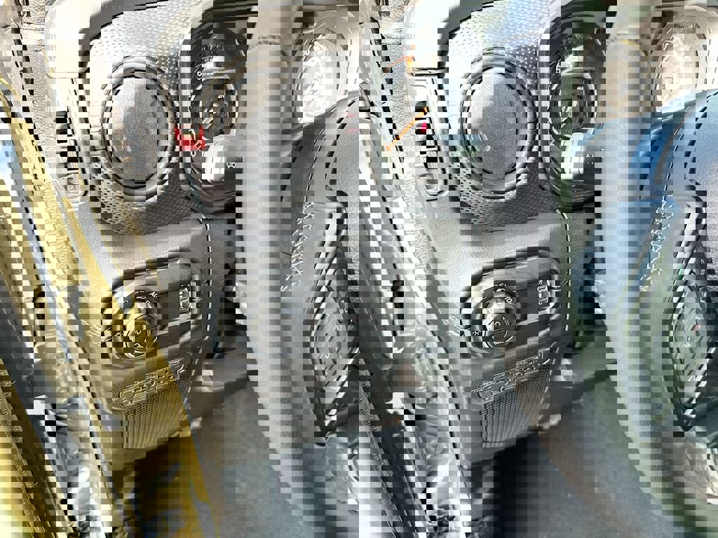 New 2026 Jeep Gladiator Rubicon w/ Dual Top Group image 11