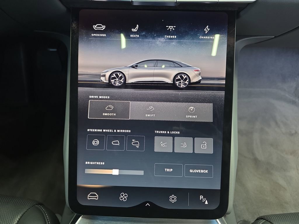 Used 2024 Lucid Air Pure image 23