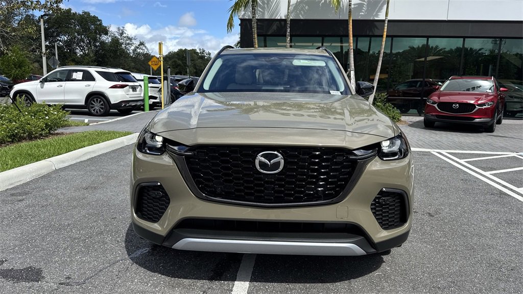 New 2025 MAZDA CX-70 Plug-In Hybrid w/ Premium Pkg image 9