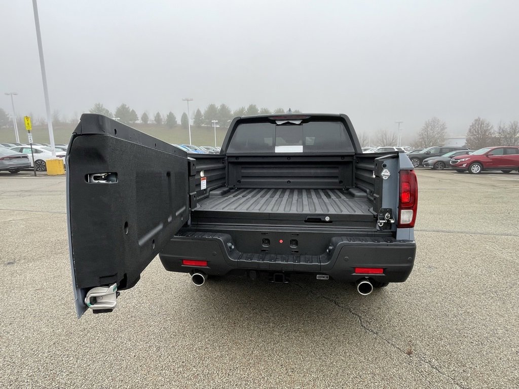 New 2026 Honda Ridgeline Black Edition image 19