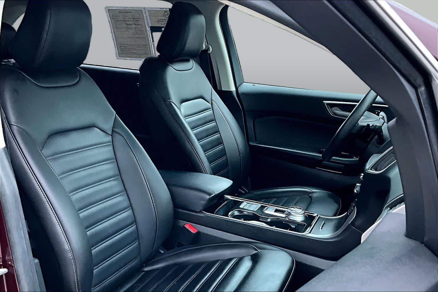 Used 2020 Ford Edge SEL w/ Convenience Package AWD/4WD image 9