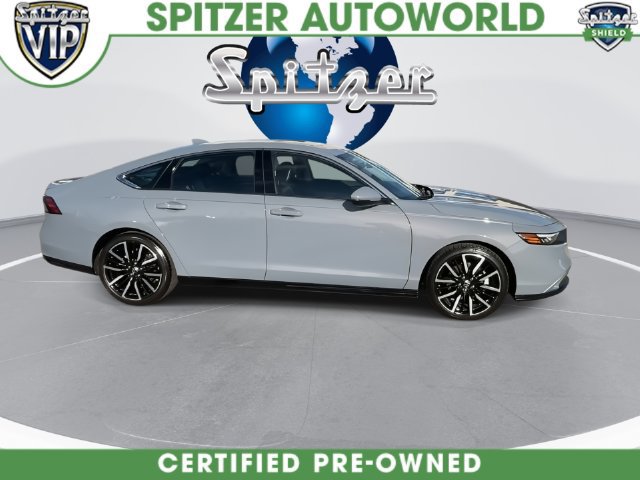 Used 2023 Honda Accord Touring image 11