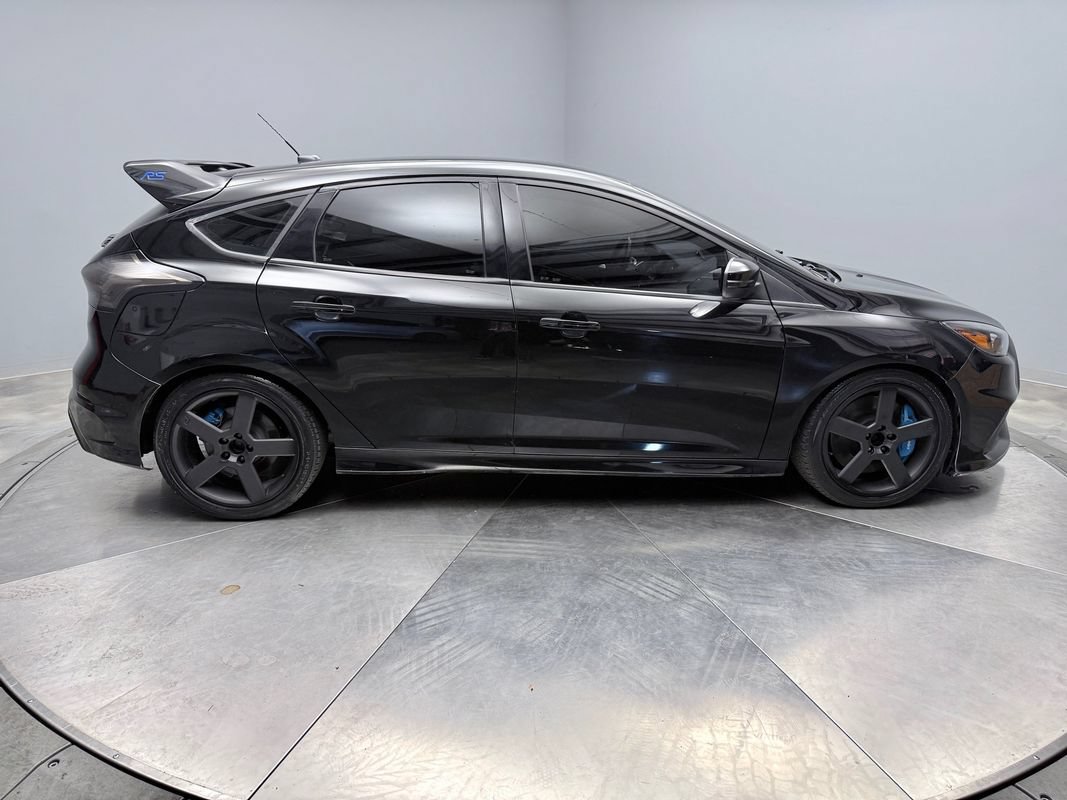 Used 2016 Ford Focus RS AWD/4WD image 4