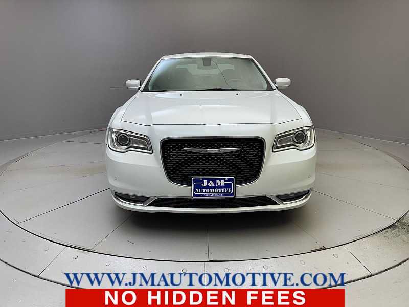 Used 2015 Chrysler 300 Limited w/ 300 Premium Group AWD/4WD image 8