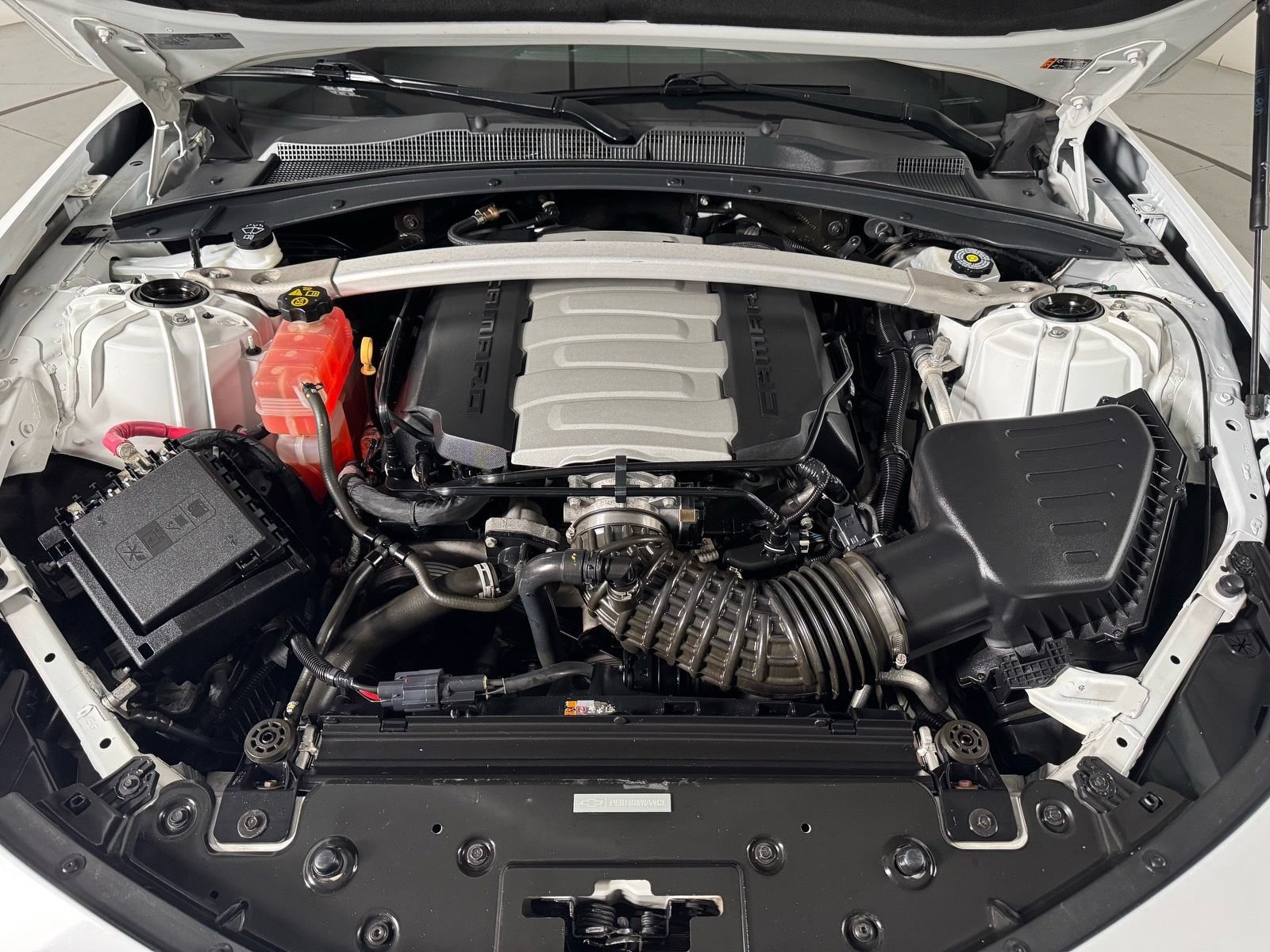 Used 2019 Chevrolet Camaro SS RWD image 14