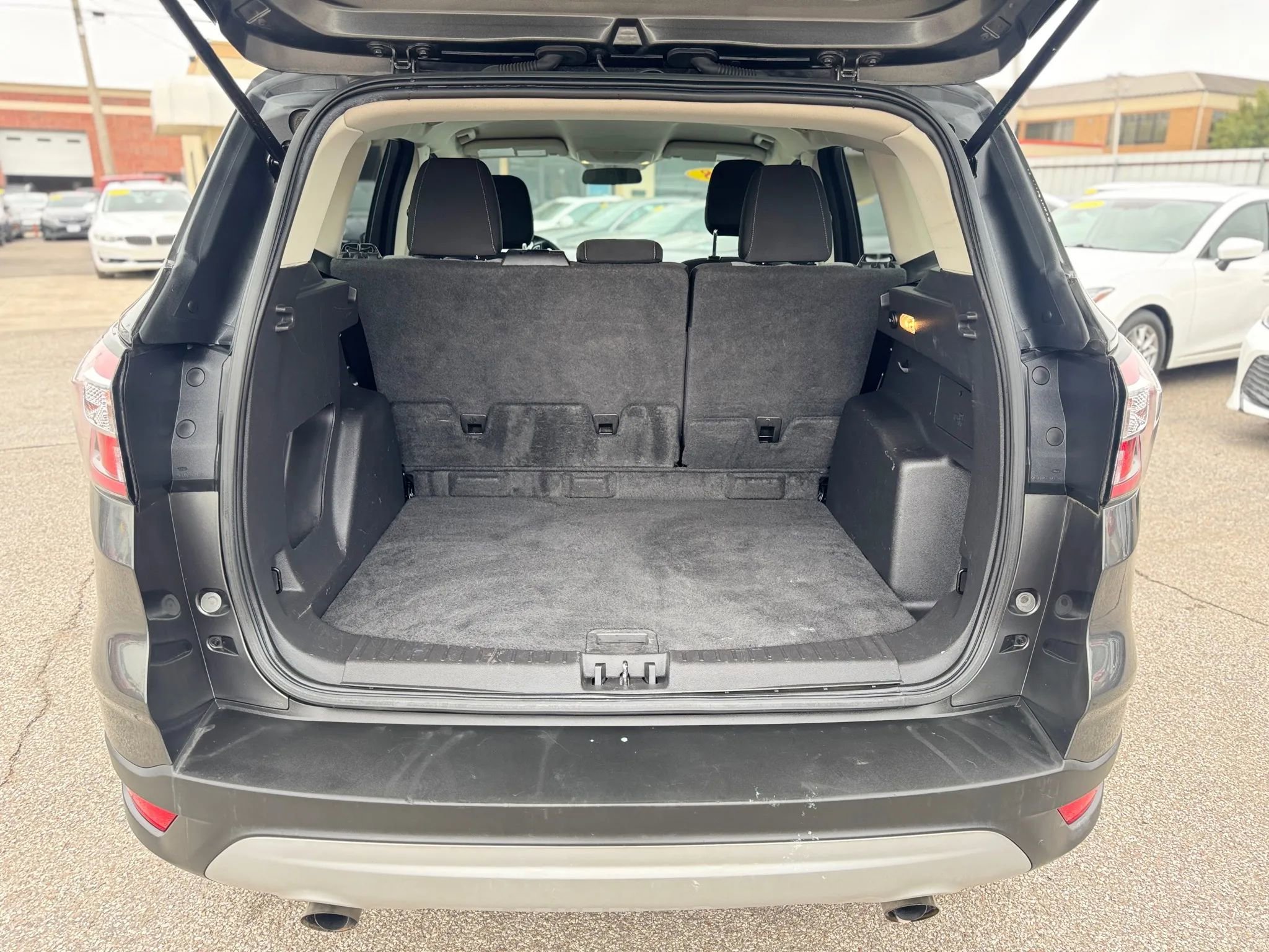 Used 2018 Ford Escape SE w/ SE Sync 3 Package image 14