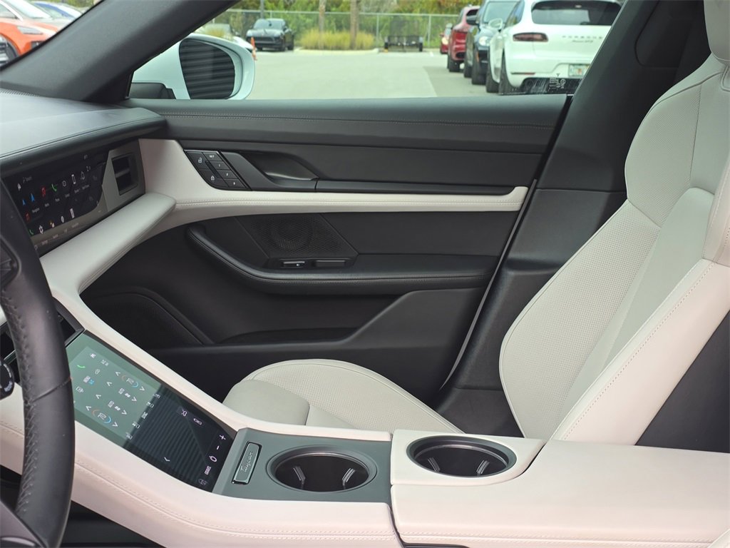 Certified 2023 Porsche Taycan 4S image 23