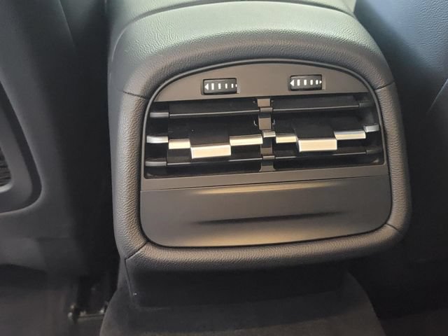 Used 2019 Maserati Ghibli RWD image 27