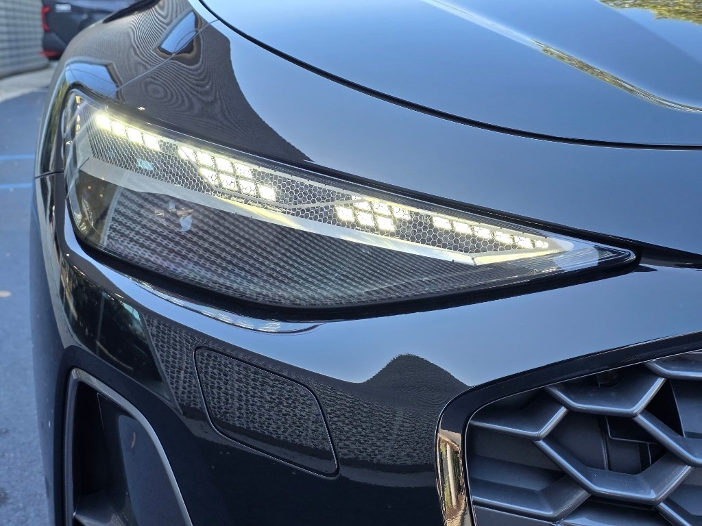 New 2026 Audi A6 Premium Plus AWD/4WD image 3