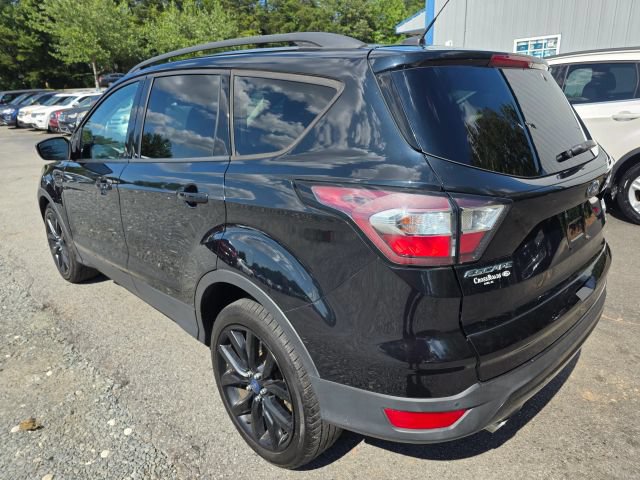 Used 2017 Ford Escape Titanium FWD image 7