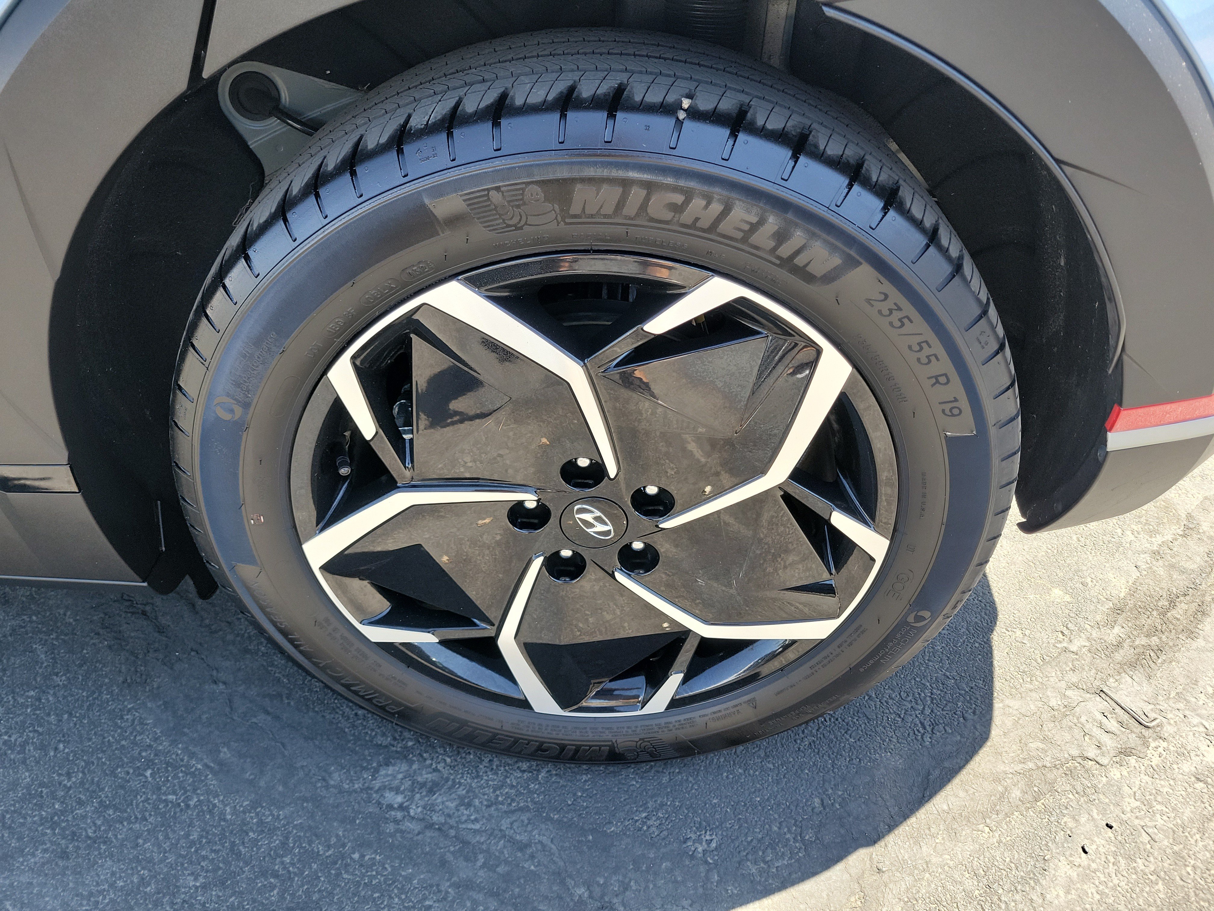 Certified 2024 Hyundai Ioniq 5 SE RWD image 31