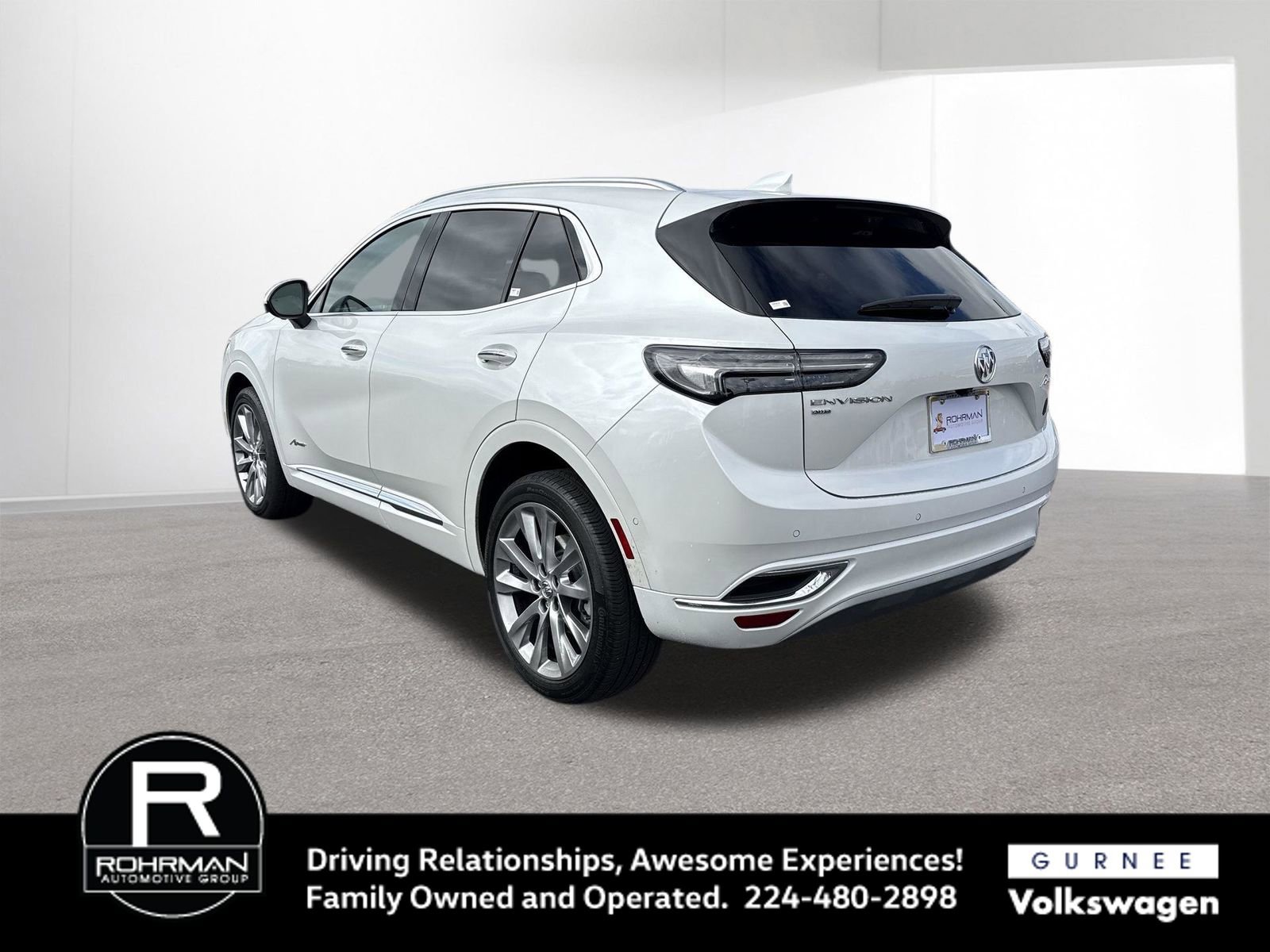 Used 2023 Buick Envision Avenir image 6