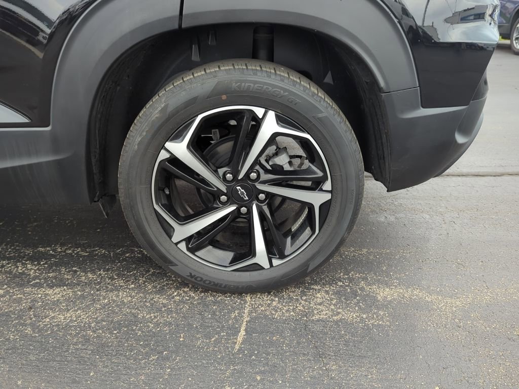 Certified 2023 Chevrolet TrailBlazer RS w/ Convenience Package image 14