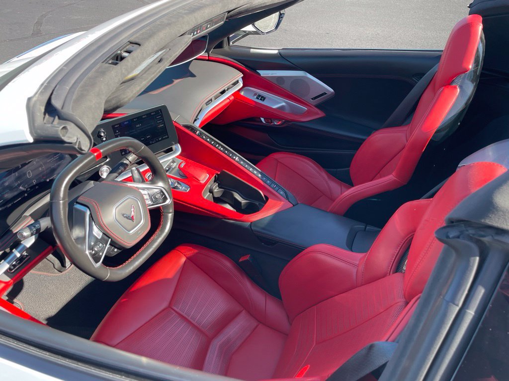Used 2022 Chevrolet Corvette Stingray Premium Conv w/ Z51 Performance Package RWD image 39
