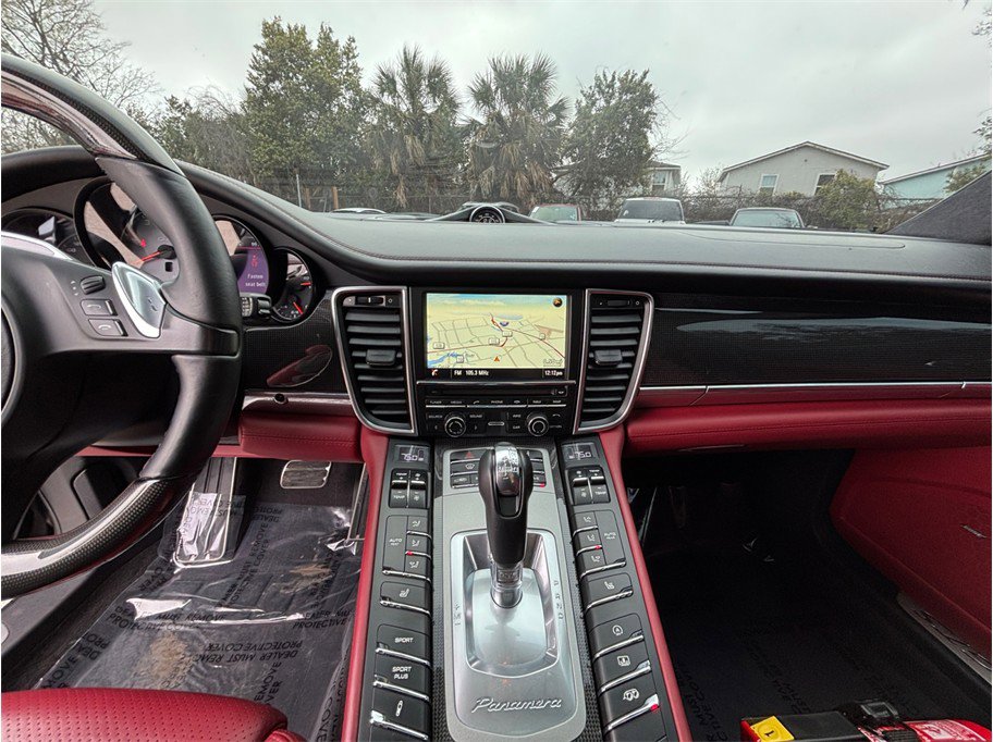 Used 2016 Porsche Panamera GTS image 11