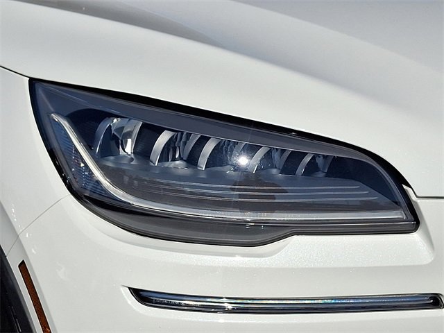 Used 2022 Lincoln Aviator Reserve w/ Elements Package Plus image 9