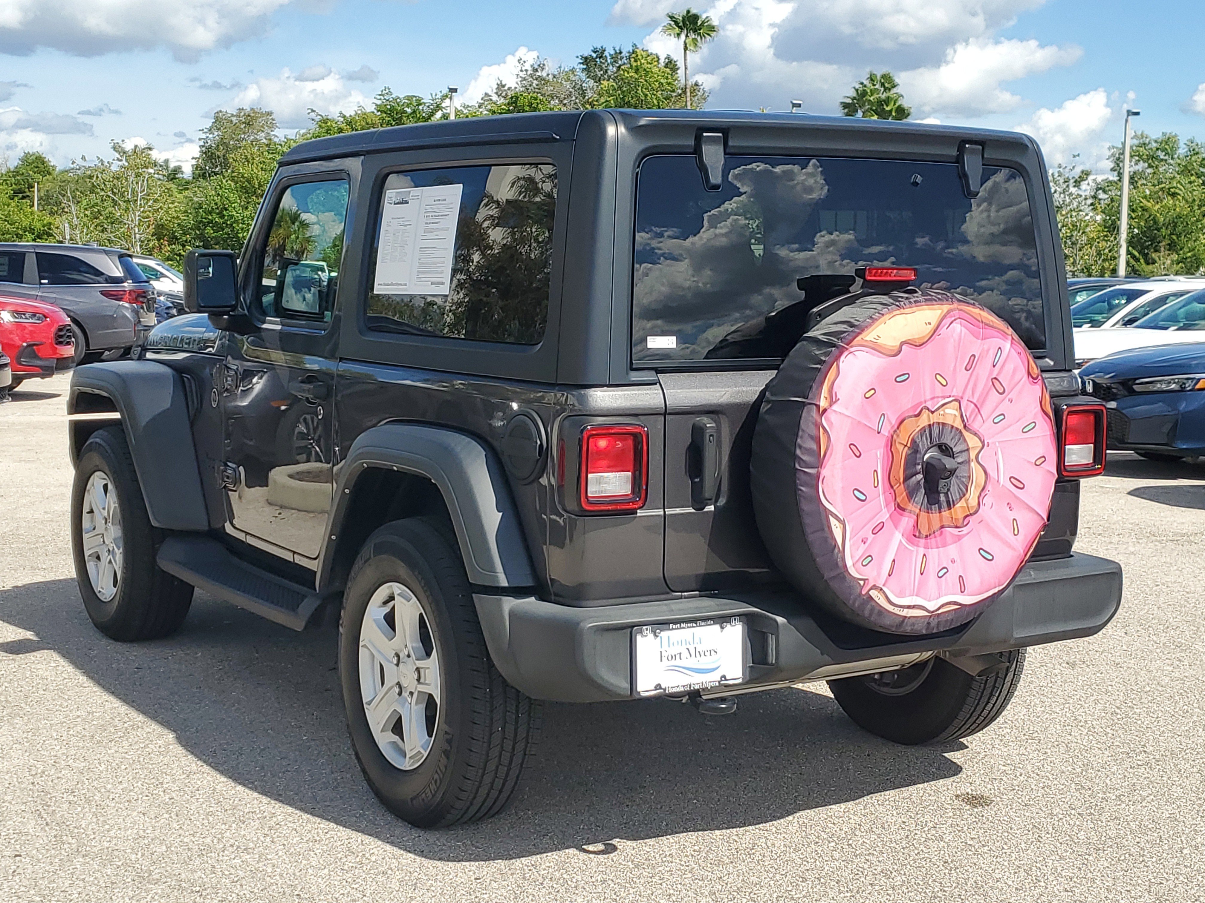 Used 2022 Jeep Wrangler Sport S image 6