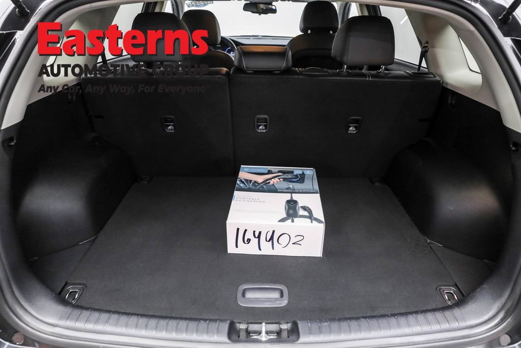 Used 2022 Kia Niro EX w/ Cold Weather Package image 9