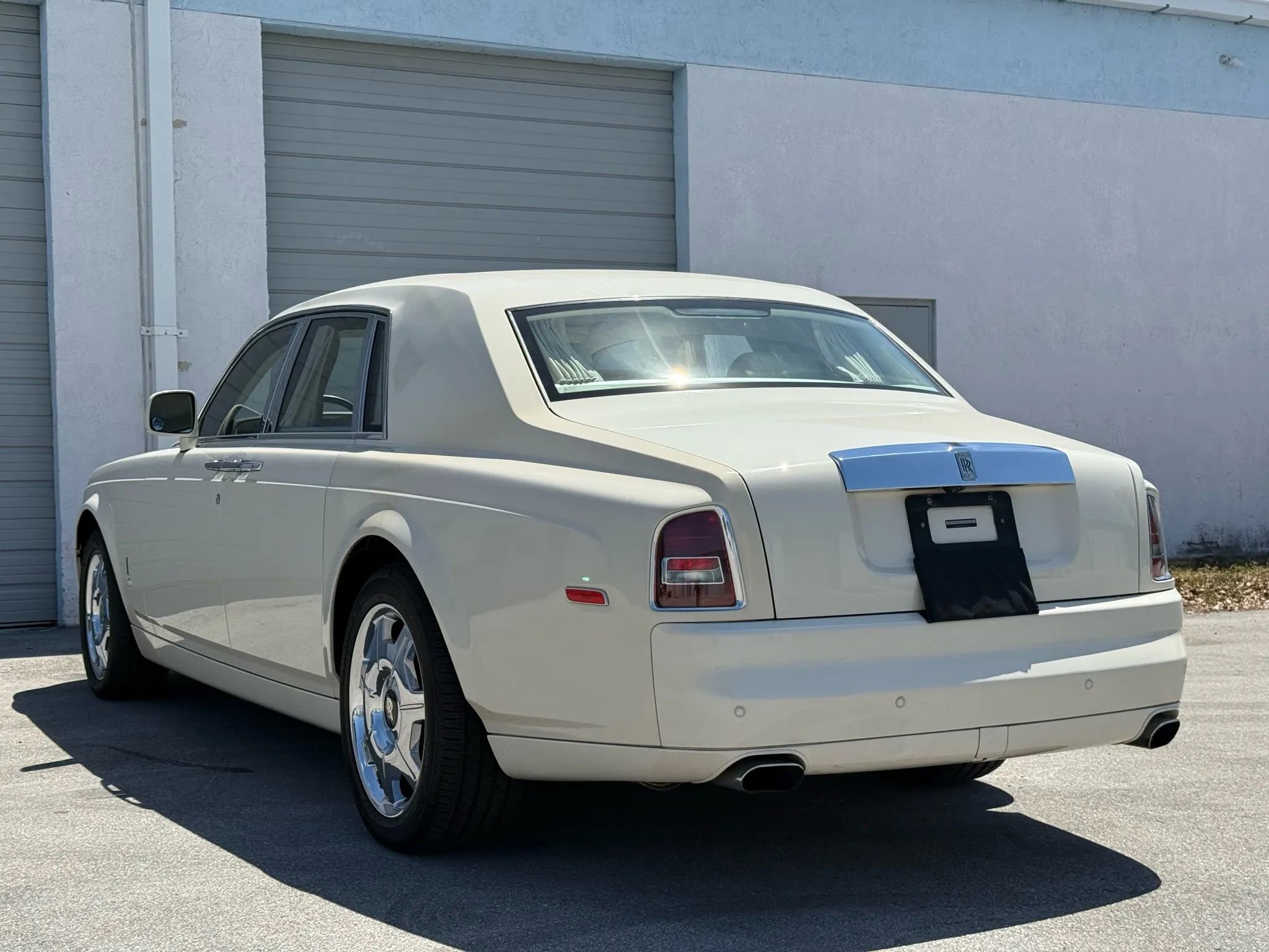 Used 2011 Rolls-Royce Phantom Sedan RWD image 9