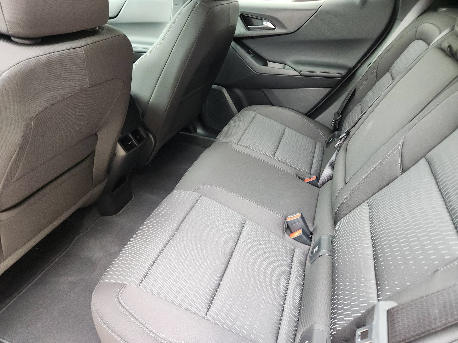 New 2027 Chevrolet Equinox LT w/ Midnight Edition FWD image 24