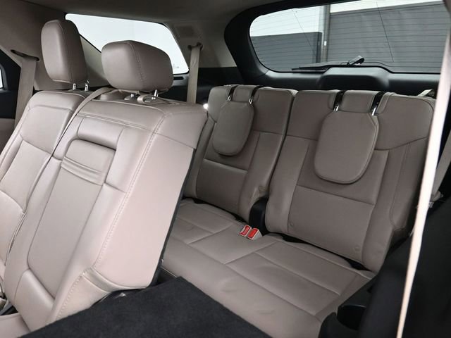 Certified 2024 Ford Explorer Limited image 29