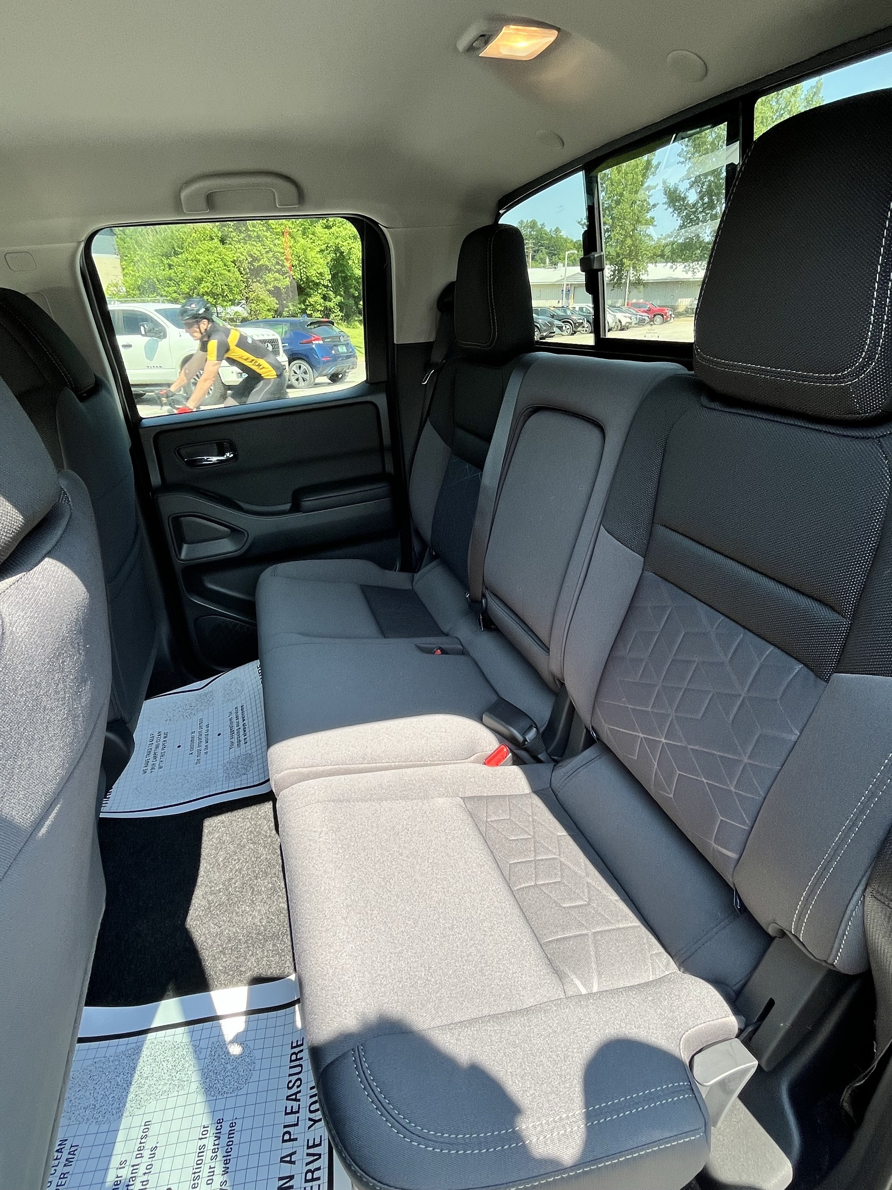 New 2026 Nissan Frontier SV w/ Tow Package AWD/4WD image 14
