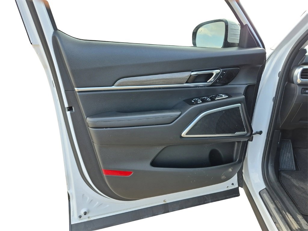 Used 2022 Kia Telluride SX w/ SX Prestige Package image 24