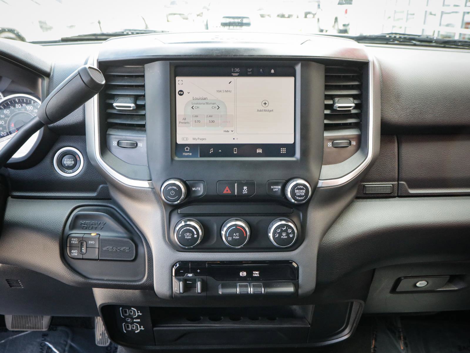 Used 2024 RAM 3500 Big Horn image 18