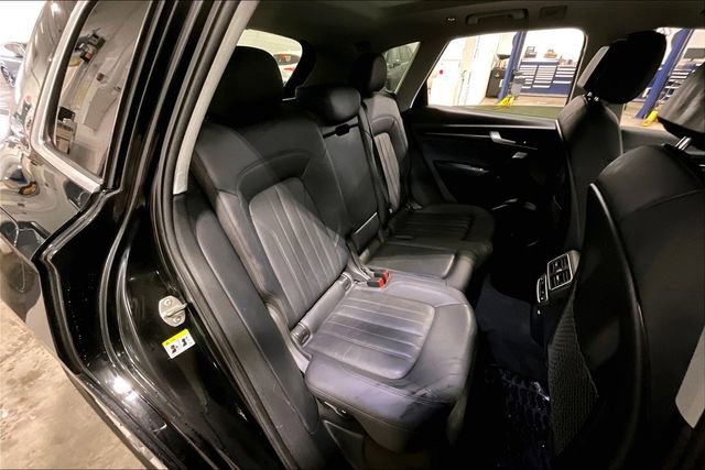 Used 2018 Audi Q5 2.0T Premium Plus w/ Premium Plus Package image 27