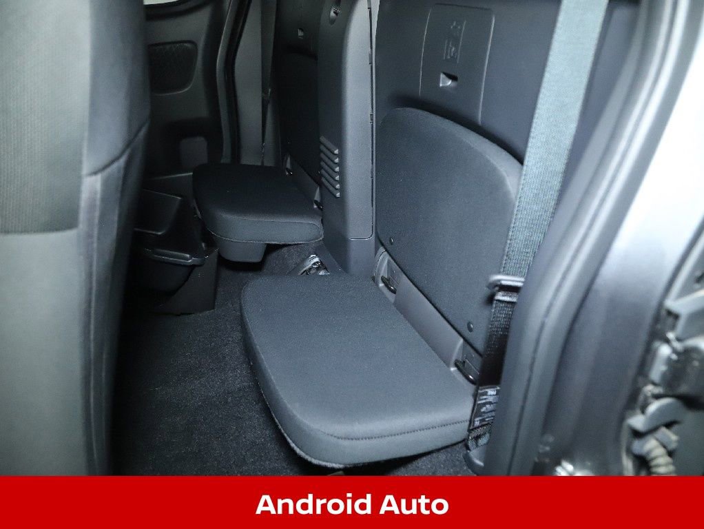 Certified 2025 Nissan Frontier SV image 16