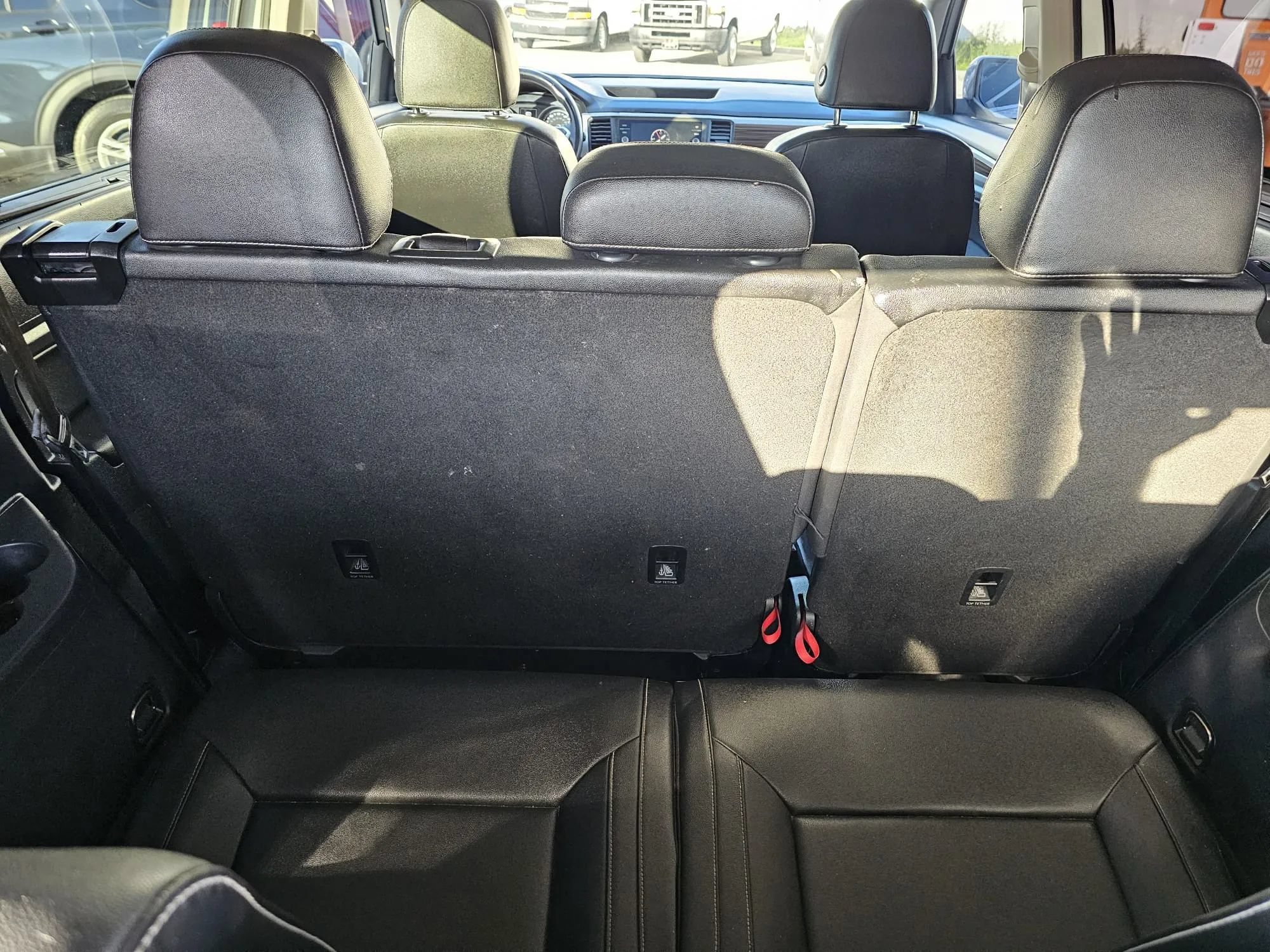 Used 2021 Volkswagen Atlas SE w/ Panoramic Sunroof Package FWD image 18