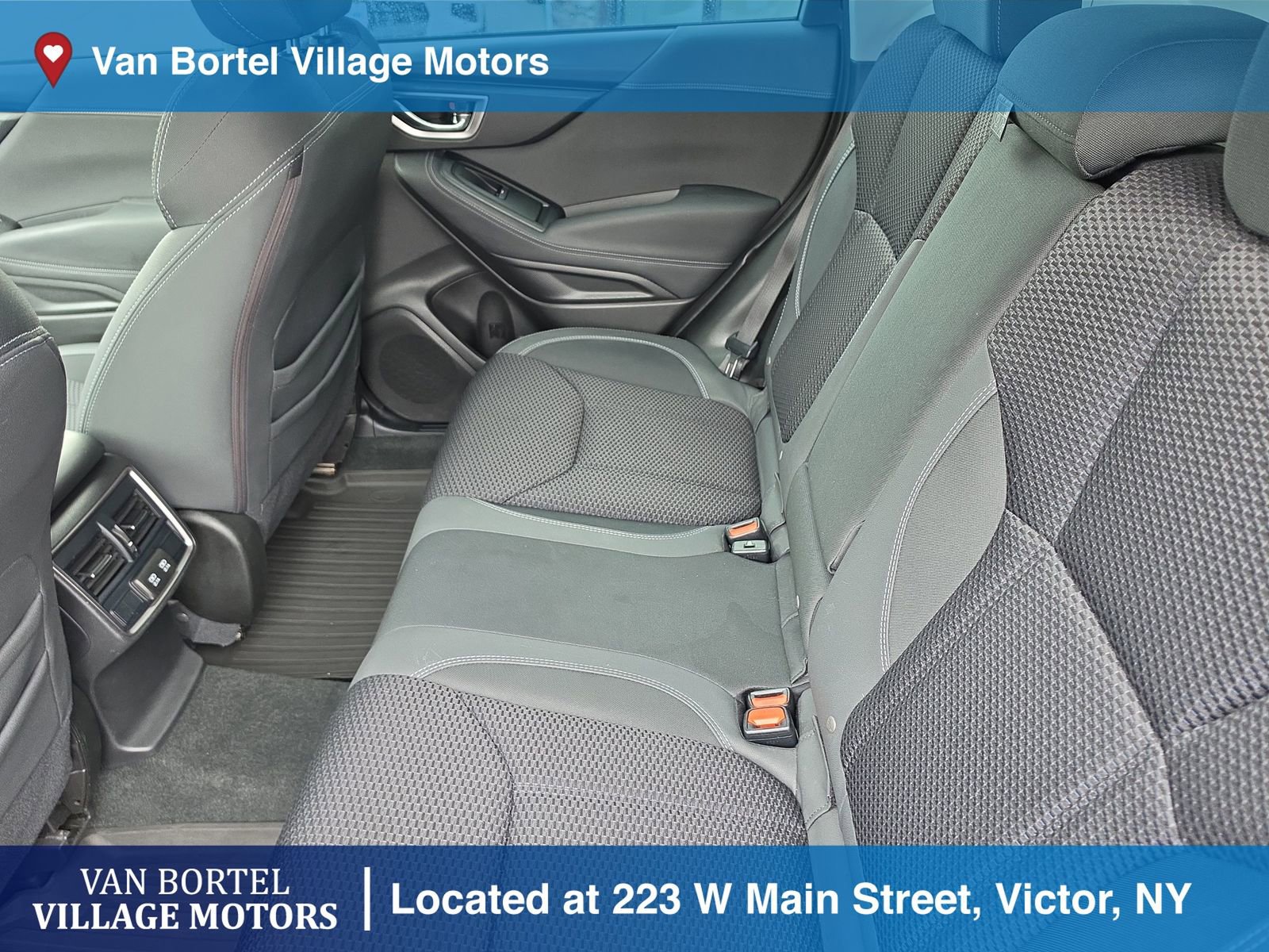 Used 2021 Subaru Forester Premium AWD/4WD image 25