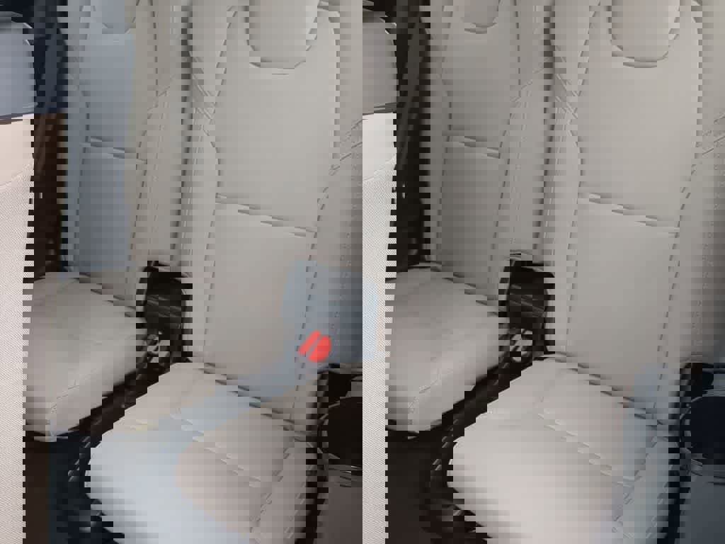 New 2026 Volvo XC90 B6 Plus w/ Protection Package Premier image 20