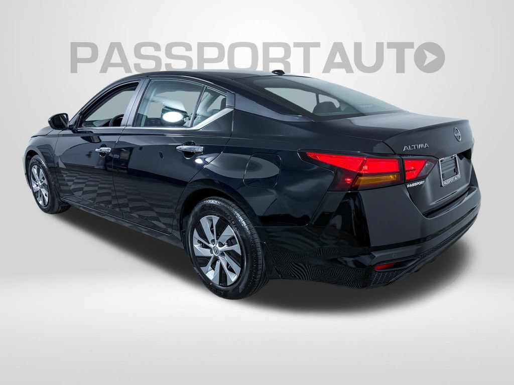 Certified 2025 Nissan Altima 2.5 S FWD image 5