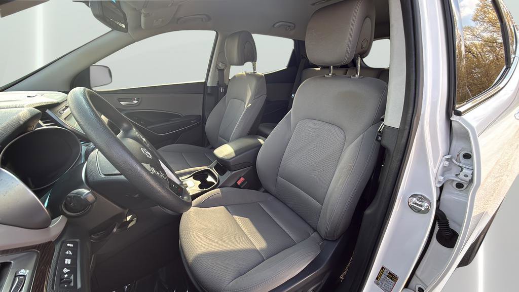 Used 2018 Hyundai Santa Fe Sport w/ 2.4L Value Package 02 FWD image 23