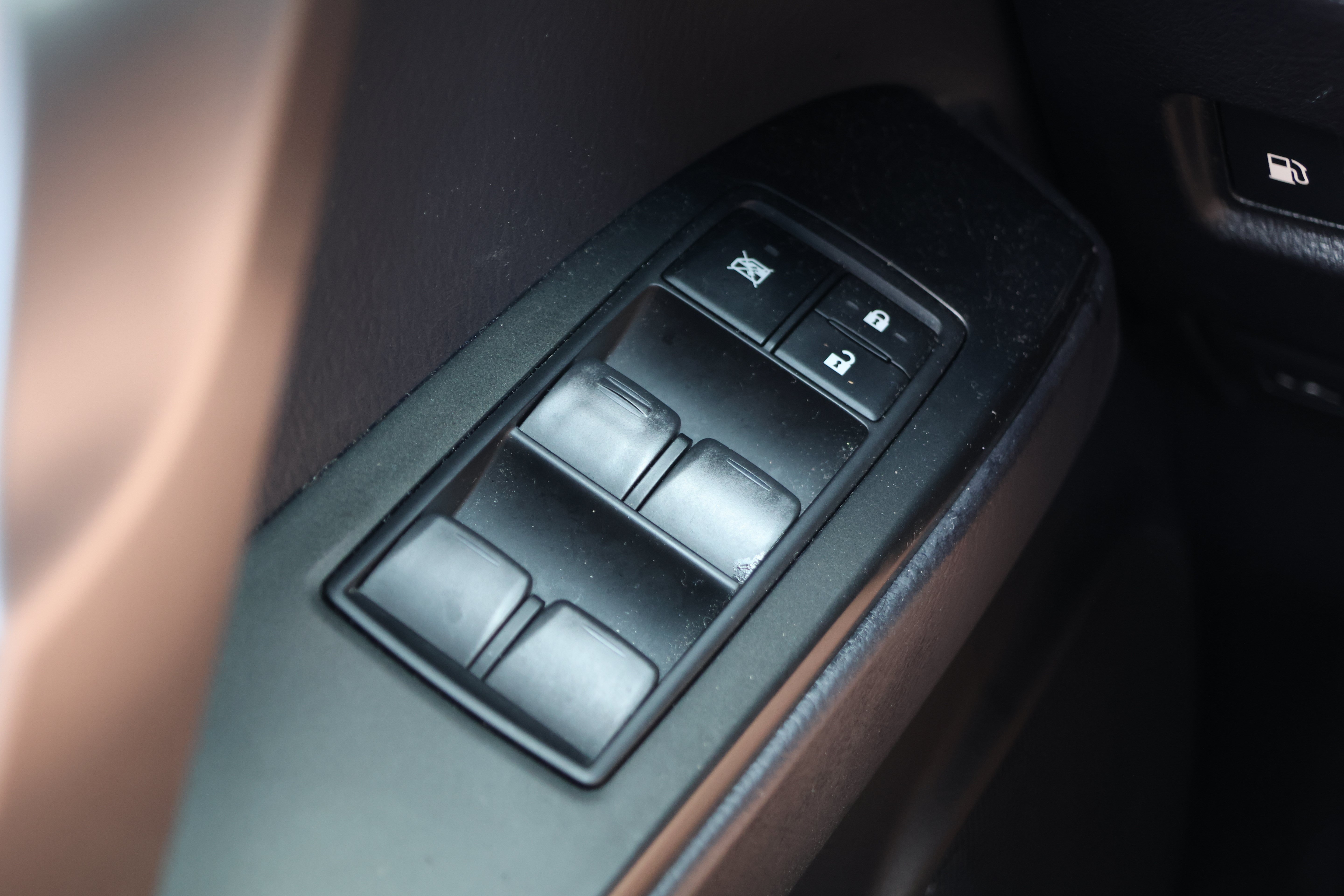 Certified 2023 Lexus GX 460 Premium AWD/4WD image 14