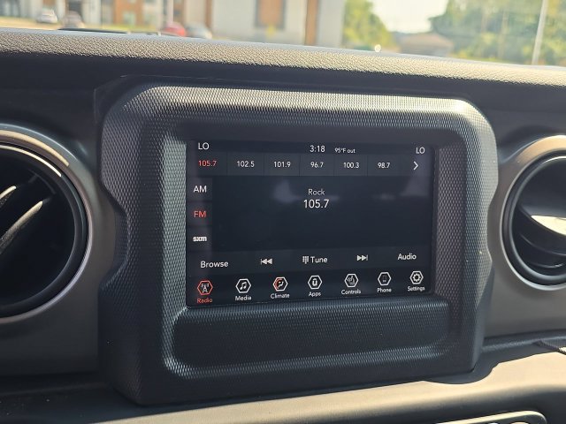 Used 2021 Jeep Wrangler Unlimited Sport AWD/4WD image 23