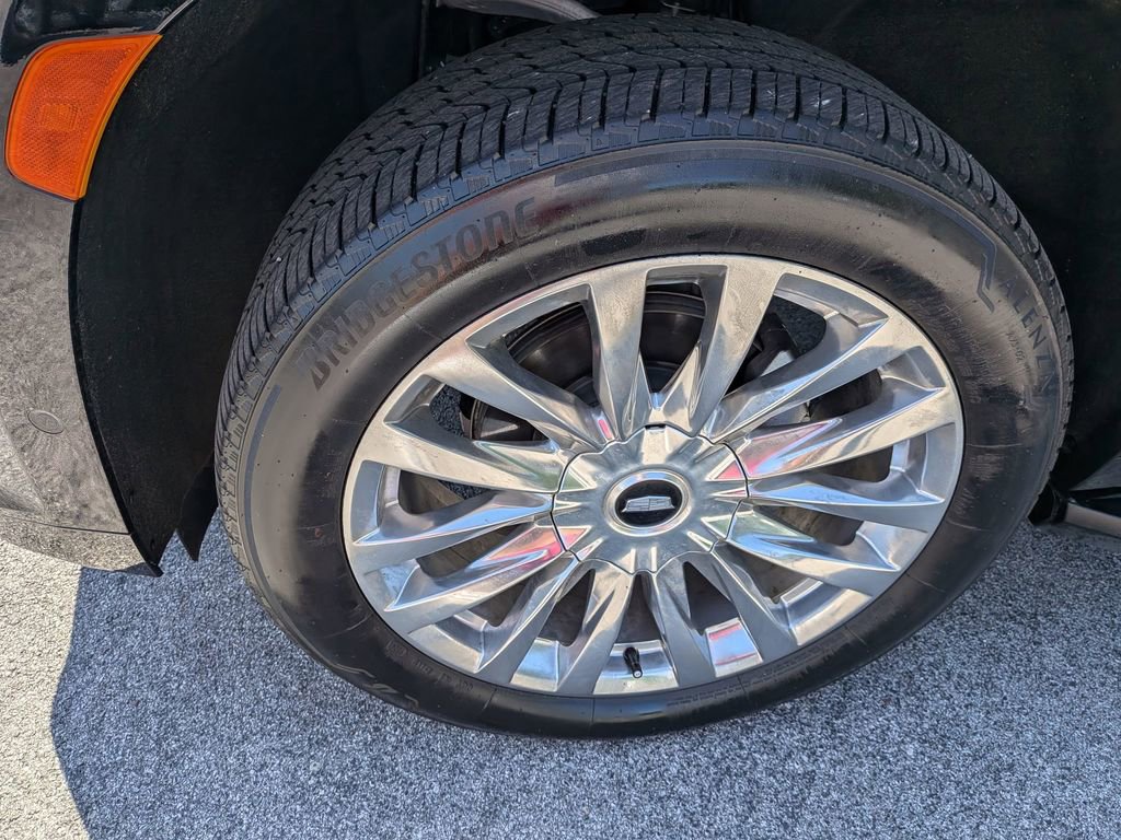 Certified 2024 Cadillac Escalade ESV Premium Luxury image 8