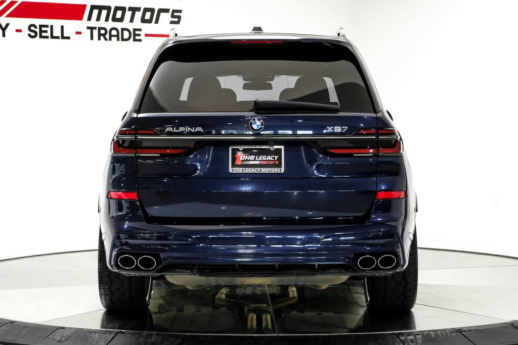 Used 2024 BMW ALPINA XB7 AWD/4WD image 11